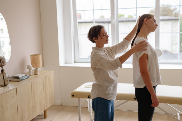 Posture assessment during a bodywork session